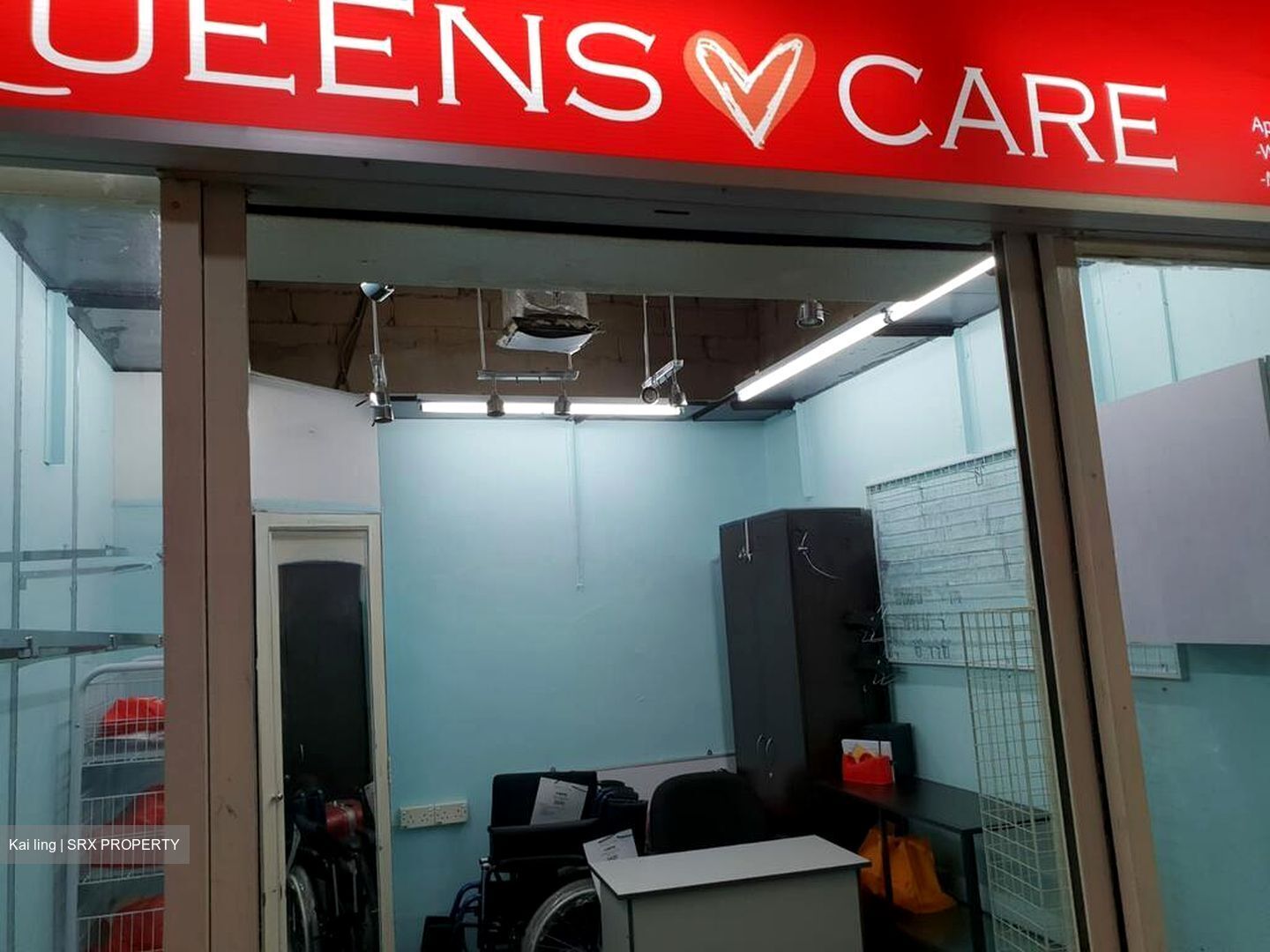 Queensway Tower / Queensway Shopping Centre (D3), Shop House #522189901